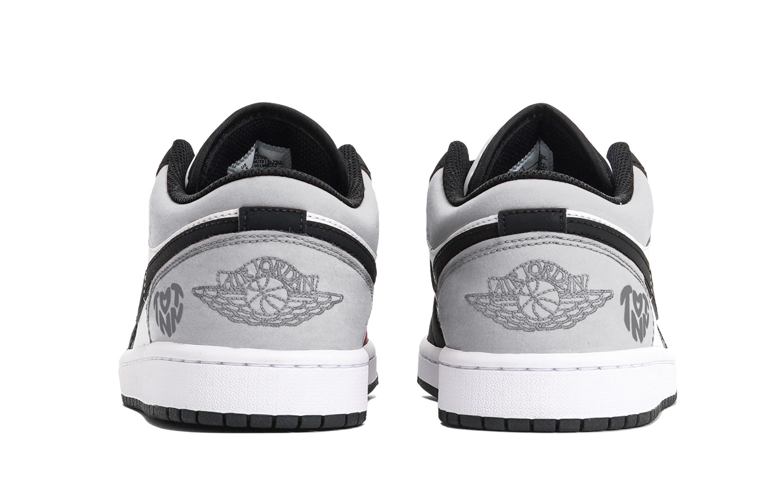 Jordan Air Jordan 1 Puppy Fragment Cushioned Slip-Resistant Low-Top Vintage Basketball Shoes Men's Black Gray купить в интернет-магазине Yoocart с быстрой доставкой по России.