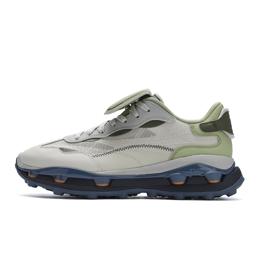 FILA KM2 Abrasion Resistant Coverage Support Lightweight Grip Low Top Hiking Shoes Men's Plain Gray Pear Tree Green