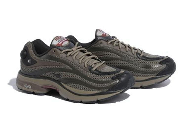 Reebok EightyOne Premier Pump Paris Kohei Okita Brown купить в интернет-магазине Yoocart с быстрой доставкой по России.