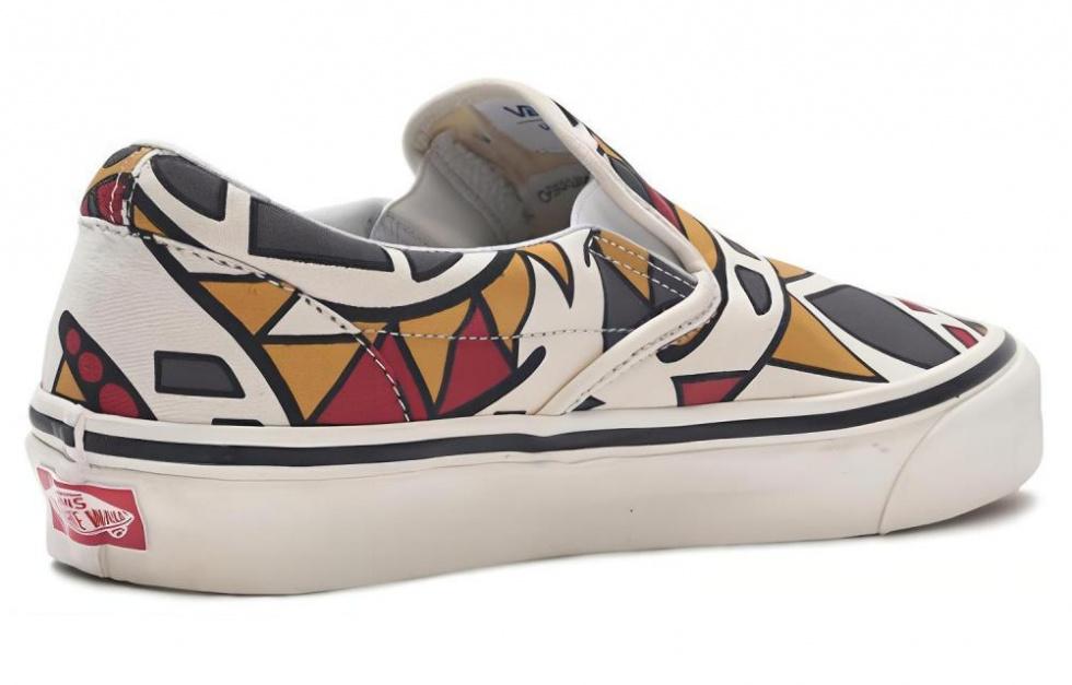 Slip-On Vans Og 'Hey Mon!' купить в интернет-магазине Yoocart с быстрой доставкой по России.