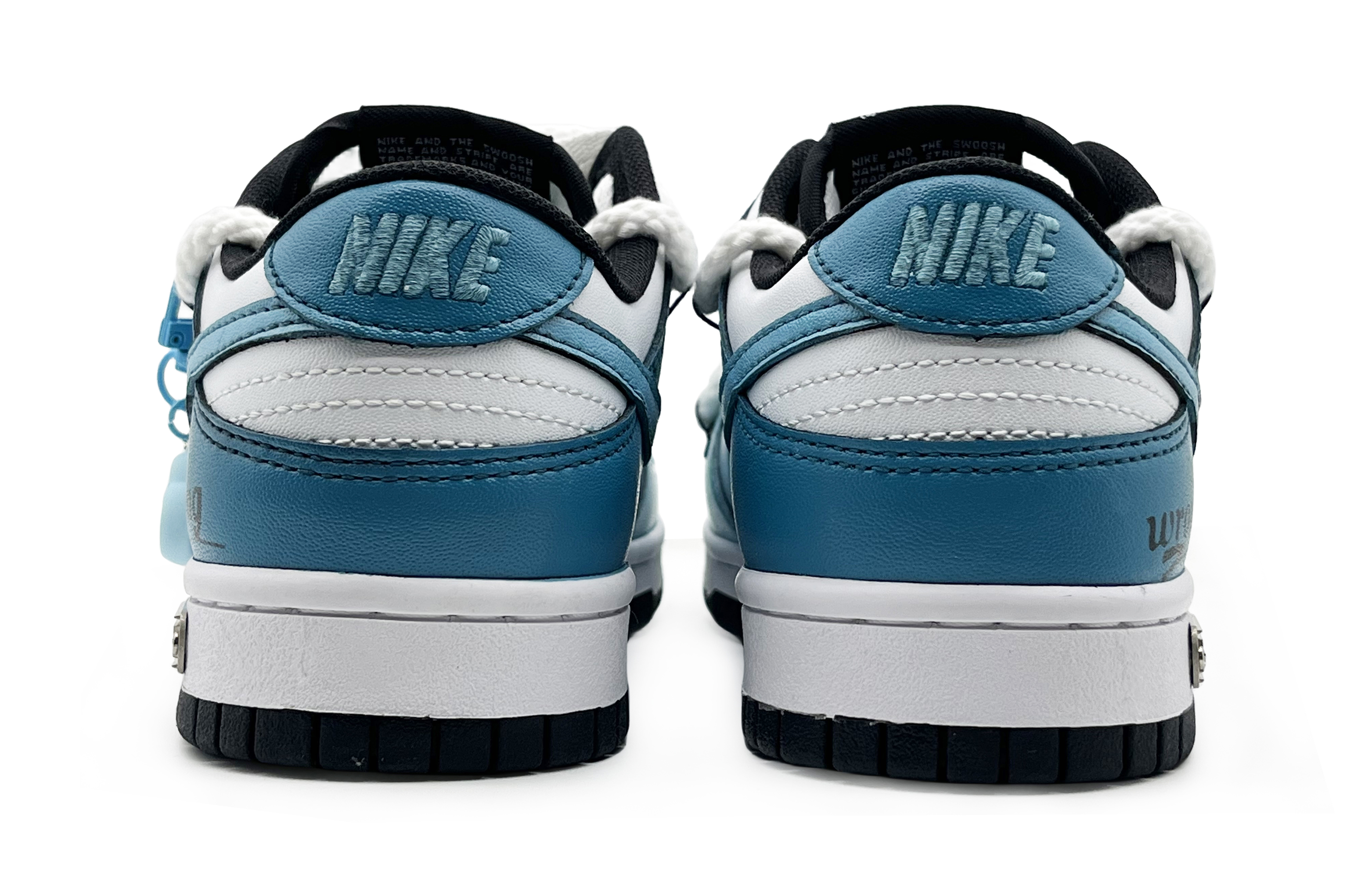 Nike Dunk Low Retro'Black' Anti-Slip Wear-Resistant Low-Top Skateboard Shoes Unisex White Blue купить в интернет-магазине Yoocart с быстрой доставкой по России.