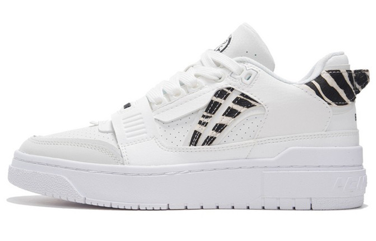 LiNing Rookie Anti-Slip Wear-Resistant Low-Top Vintage Basketball Shoes Women's Ecru