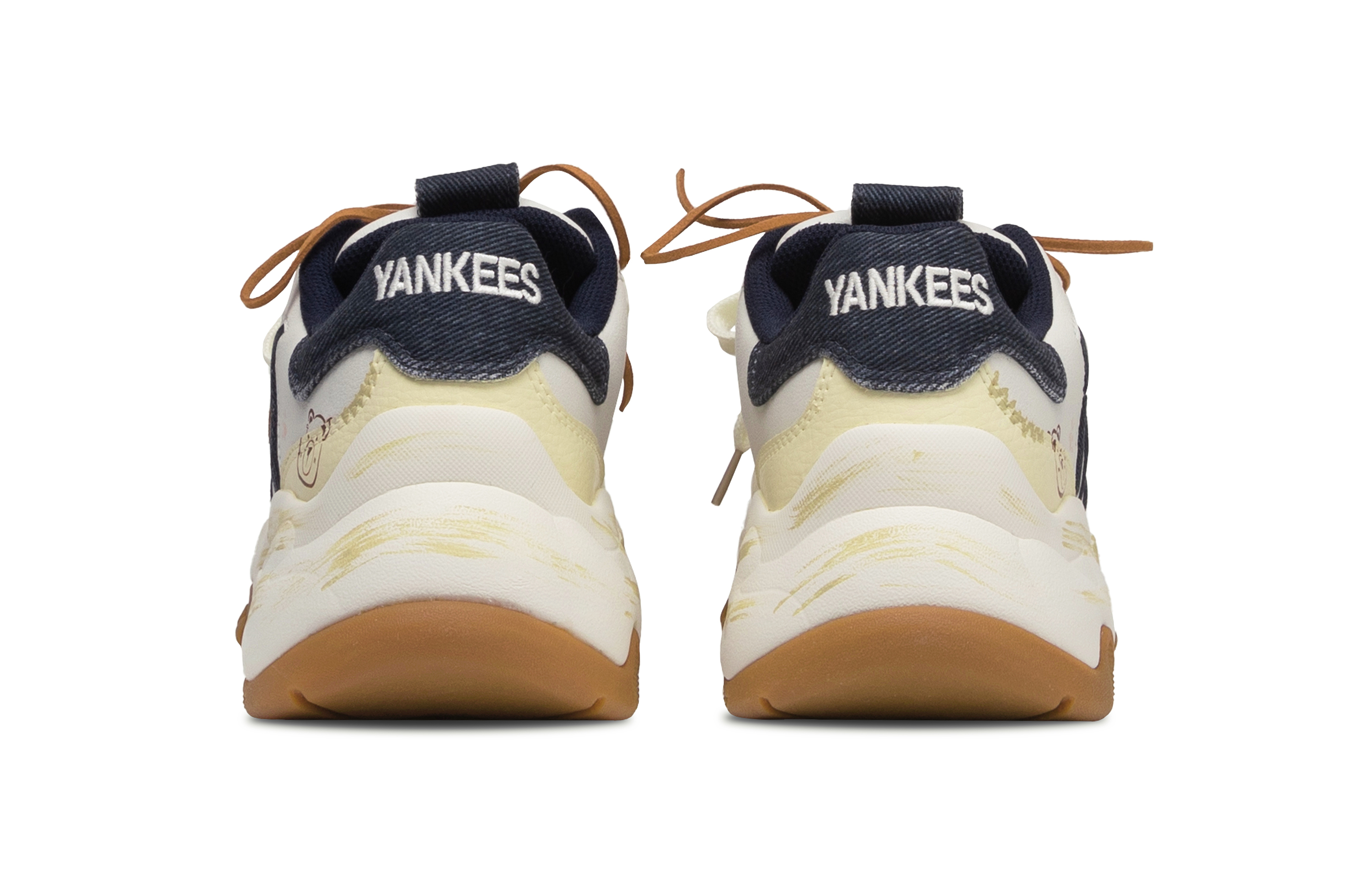 MLB New York Yankees Little Brown Bear Non slip Lightweight Low Top Chunky Sneakers Unisex Beige Brown
