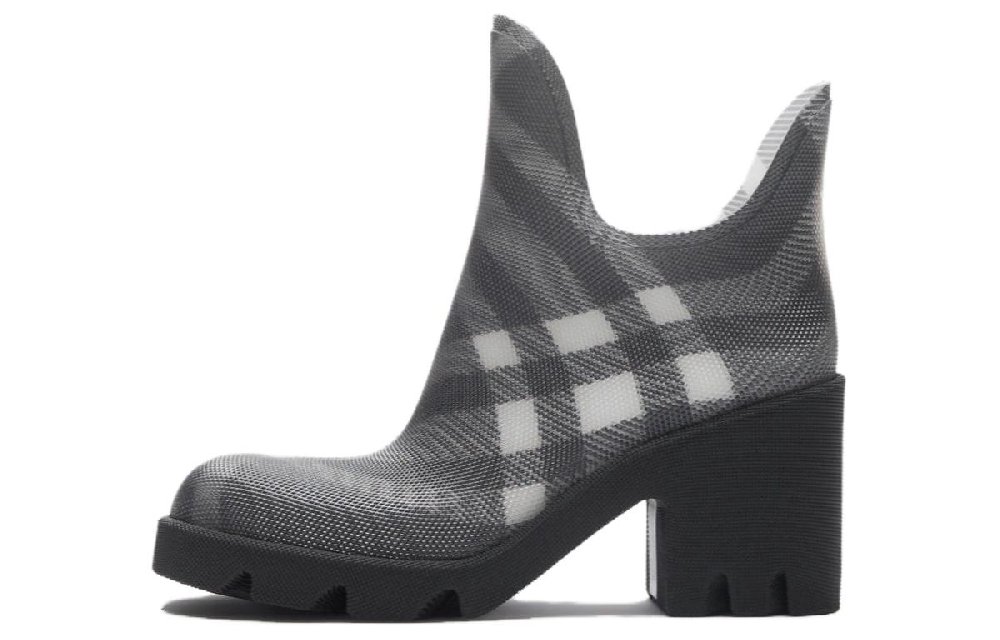 Burberry Marsh Low Checked Boots