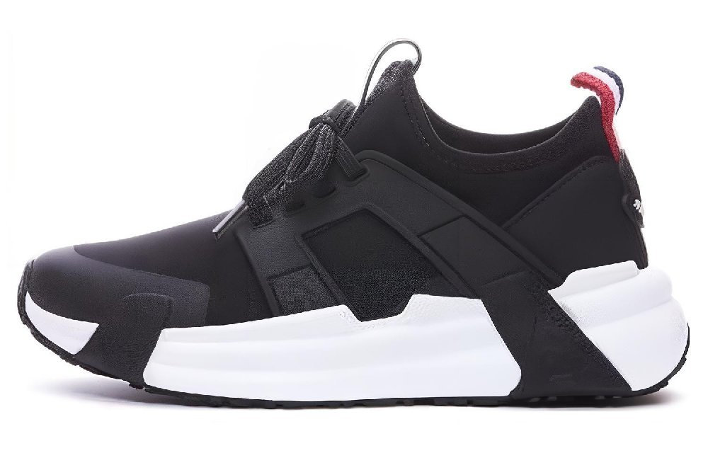 Moncler Casual Shoes Women's Low-Top Black
