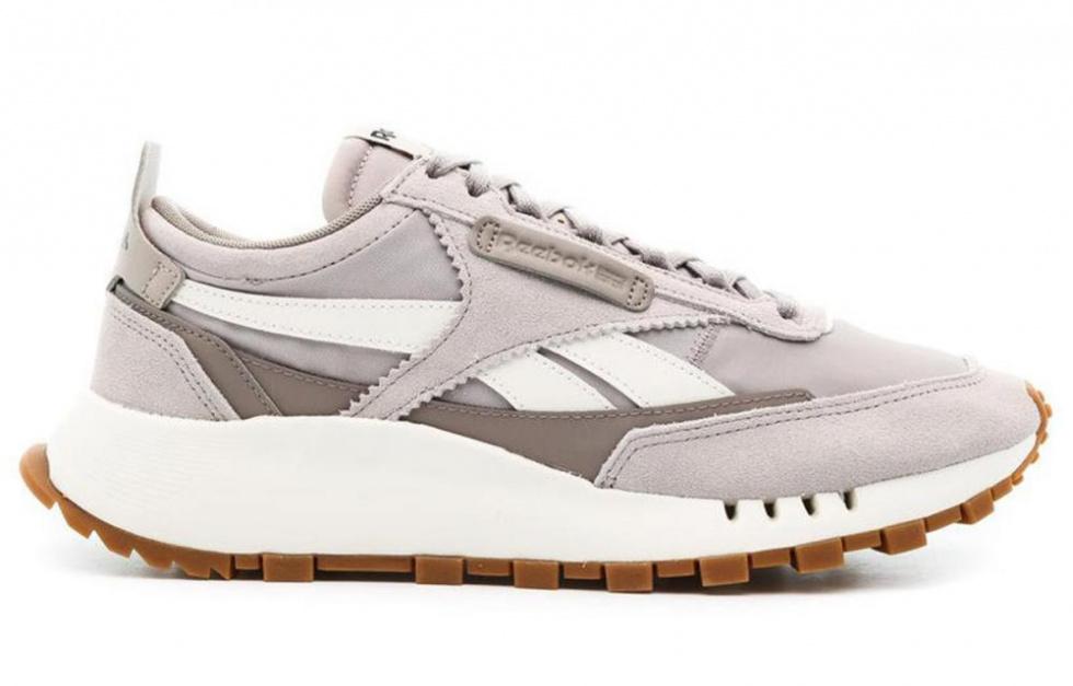 Reebok Classic Leather Legacy Sand Stone купить в интернет-магазине Yoocart с быстрой доставкой по России.