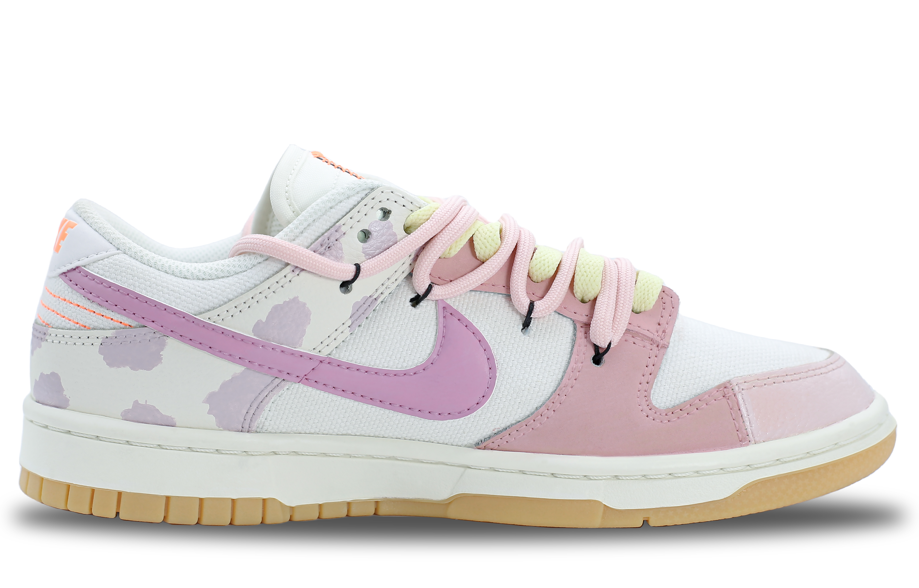 Nike Dunk Low-Top Skateboard Shoes Unisex Pink White