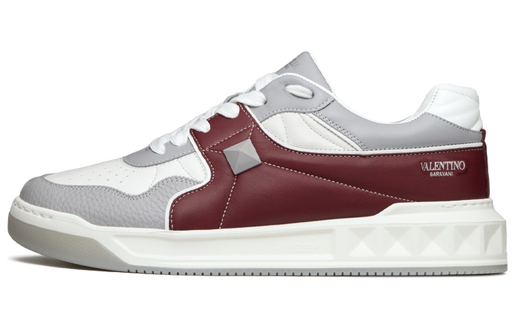 Valentino One Stud Low Top Stylish Skateboarding Shoes Men's White Red Gray