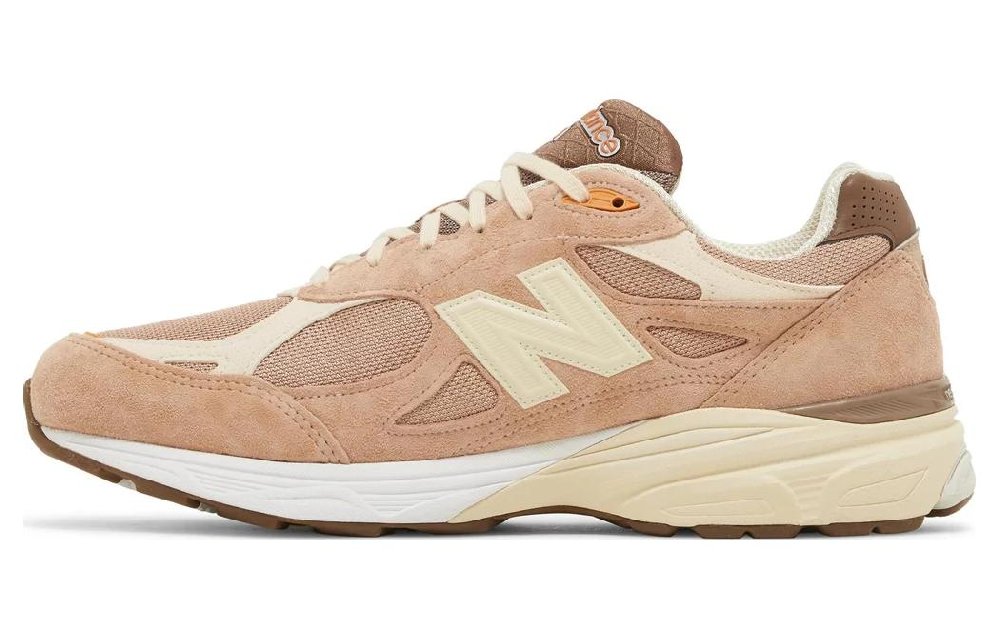 New Balance 990v3 MiUSA Size? Exclusive Orange Cream