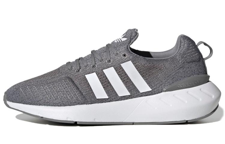Adidas Swift Run 22 Sneakers