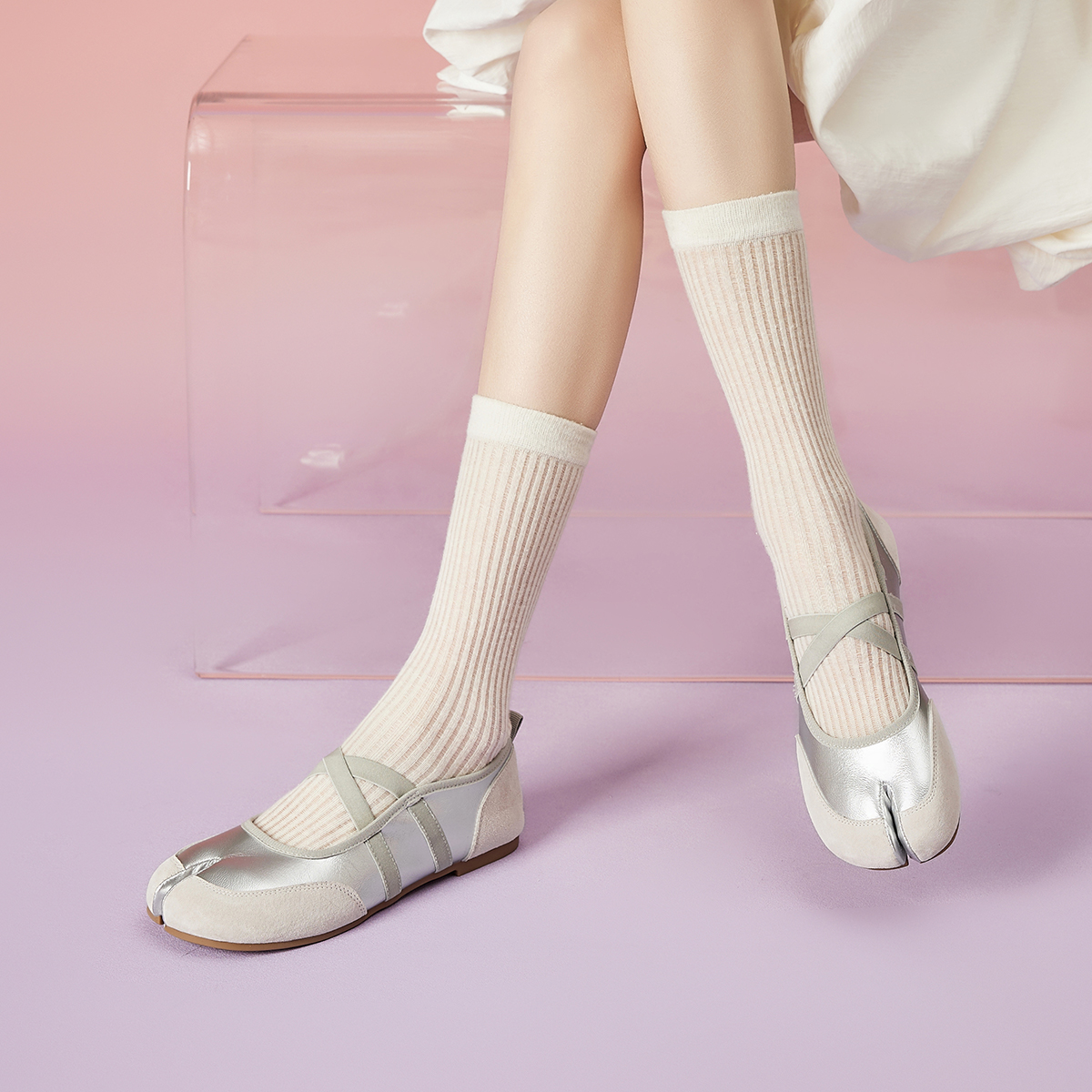 EBLAN Mary Jane Shoes Women's Silver купить в интернет-магазине Yoocart с быстрой доставкой по России.