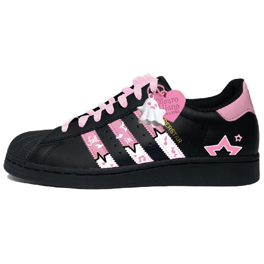 Adidas Originals SUPERSTAR Ziye, Gothic Sweetheart Slip Resistant Low Top Skateboard Shoes Unisex Black