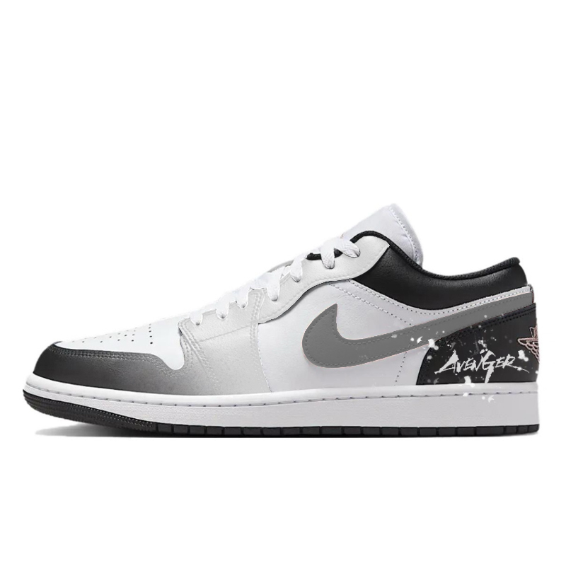 Jordan Air Jordan 1 Abrasion Resistant Low top Vintage Basketball Shoes Men's Black White