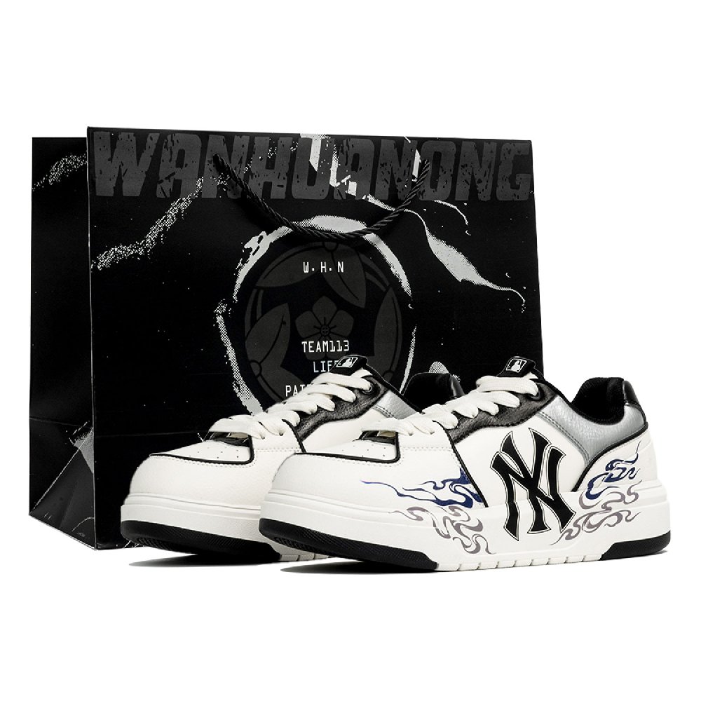 MLB Chunky Liner PU Kaleidoscope, Jingliu, Shopping Bag Abrasion Resistant Low top Skateboard Shoes Unisex Black White