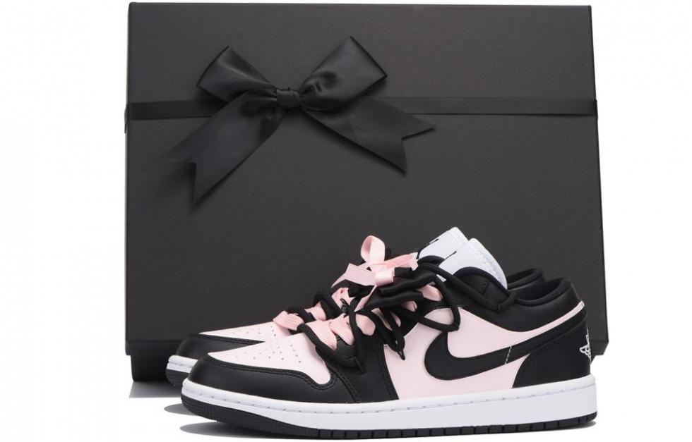 JORDAN Air JORDAN 1 Vintage Basketball Shoes Women's Low-Top Black Pink