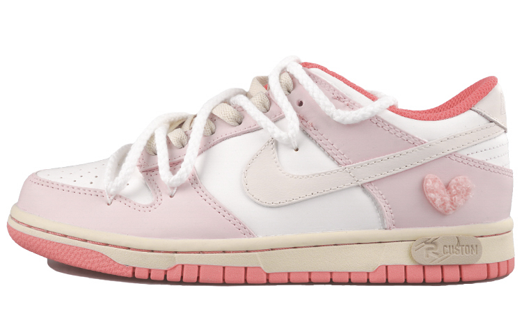 Nike Dunk RISK Peach Silk Anti-Slip Wear-Resistant Low-Top Skateboard Shoes Women's Pink White