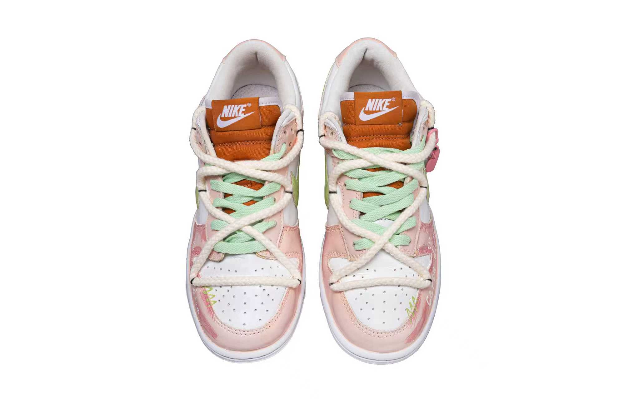 Nike Dunk Guava Sugar Cube Abrasion Resistant Low top Skateboard Shoes Unisex Pink Green купить в интернет-магазине Yoocart с быстрой доставкой по России.