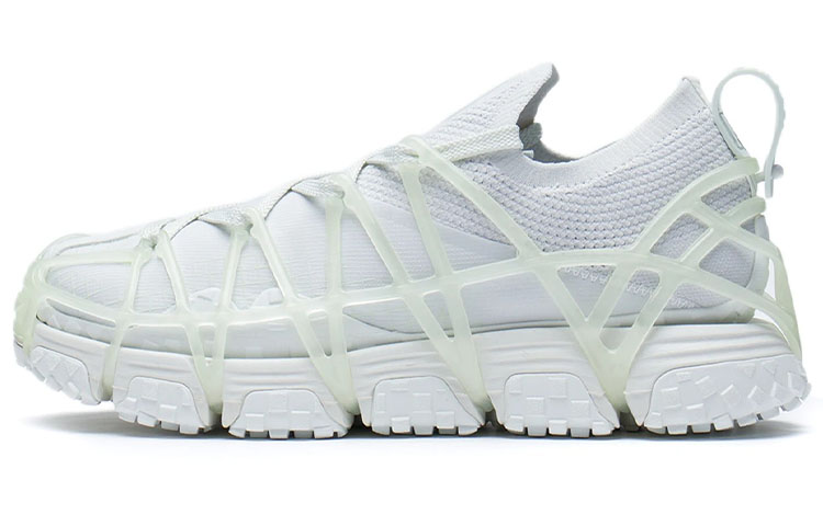 LiNing Mix ACE Shock Absorbers With Slip Resistant And Abrasion Resistant Properties Low Top Casual Shoes Women's