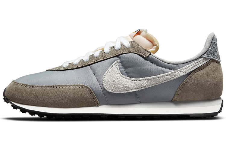 Nike Waffle Trainer 2 Mountain White Olive