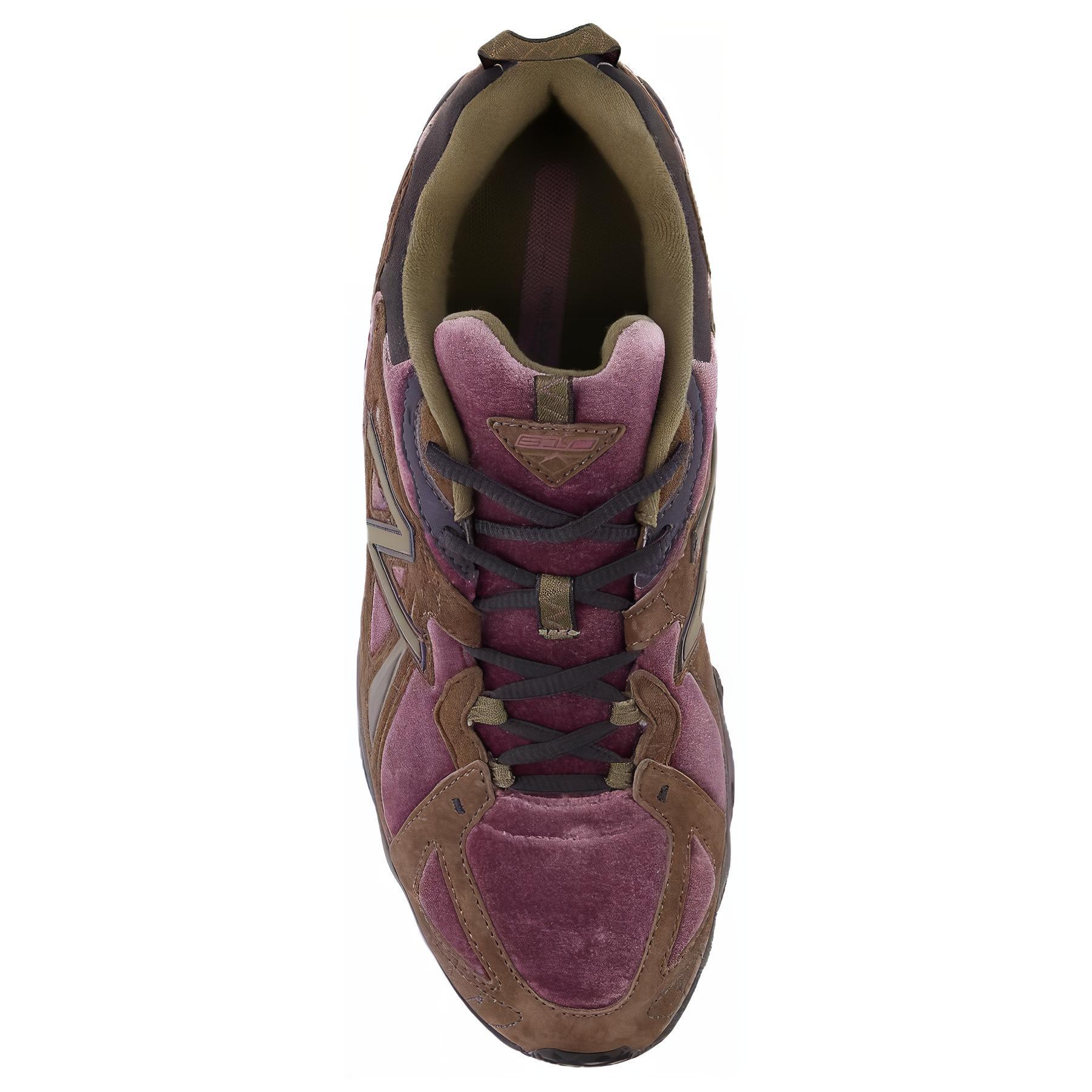 New Balance 610V1 'Licorice/Dark Camo' Sneakers купить в интернет-магазине Yoocart с быстрой доставкой по России.