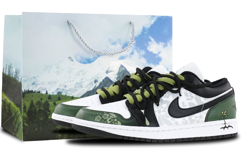 Jordan Air Jordan 1 Durable Breathable Low-Top Vintage Basketball Shoes Men's Black Green