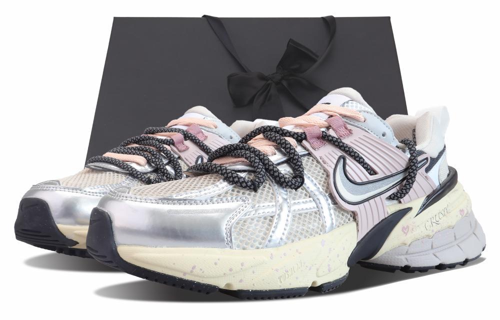 Nike V2K Run Anti-Slip Wear-Resistant Low-Top Running Shoes Women's Silver Pink