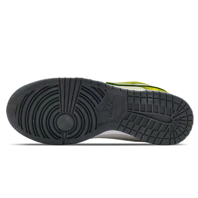 Nike Dunk Low Top Skateboard Shoes Women's Beige Green купить в интернет-магазине Yoocart с быстрой доставкой по России.