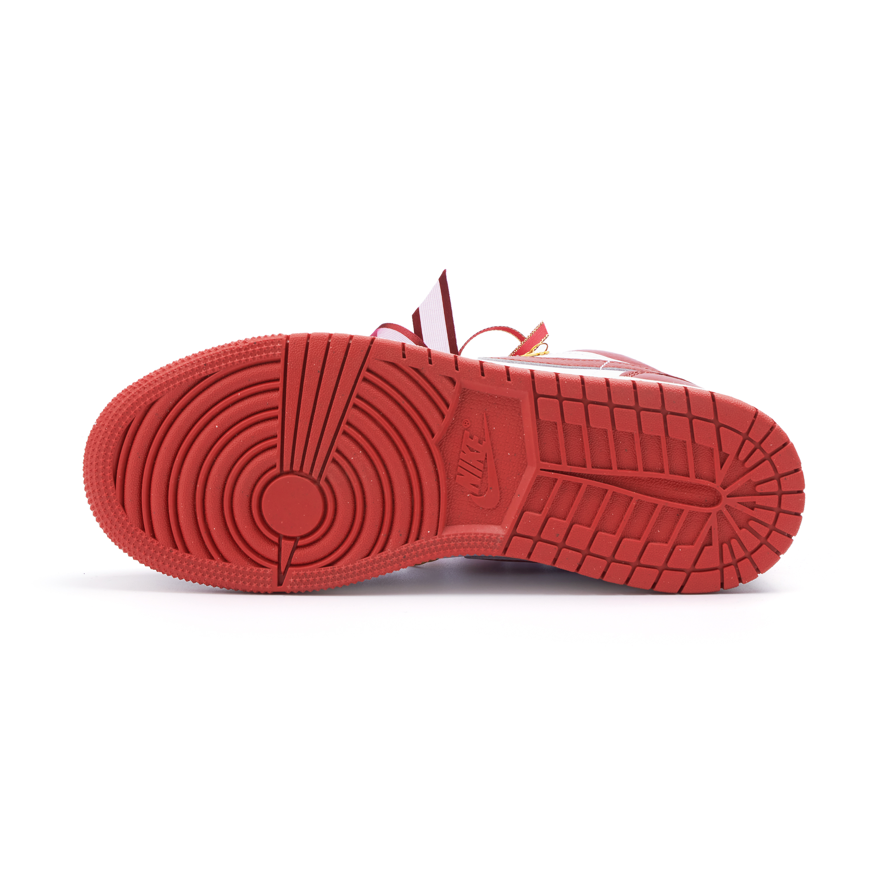 Jordan Air Jordan 1 Low Top Skateboard Shoes Women's Red купить в интернет-магазине Yoocart с быстрой доставкой по России.