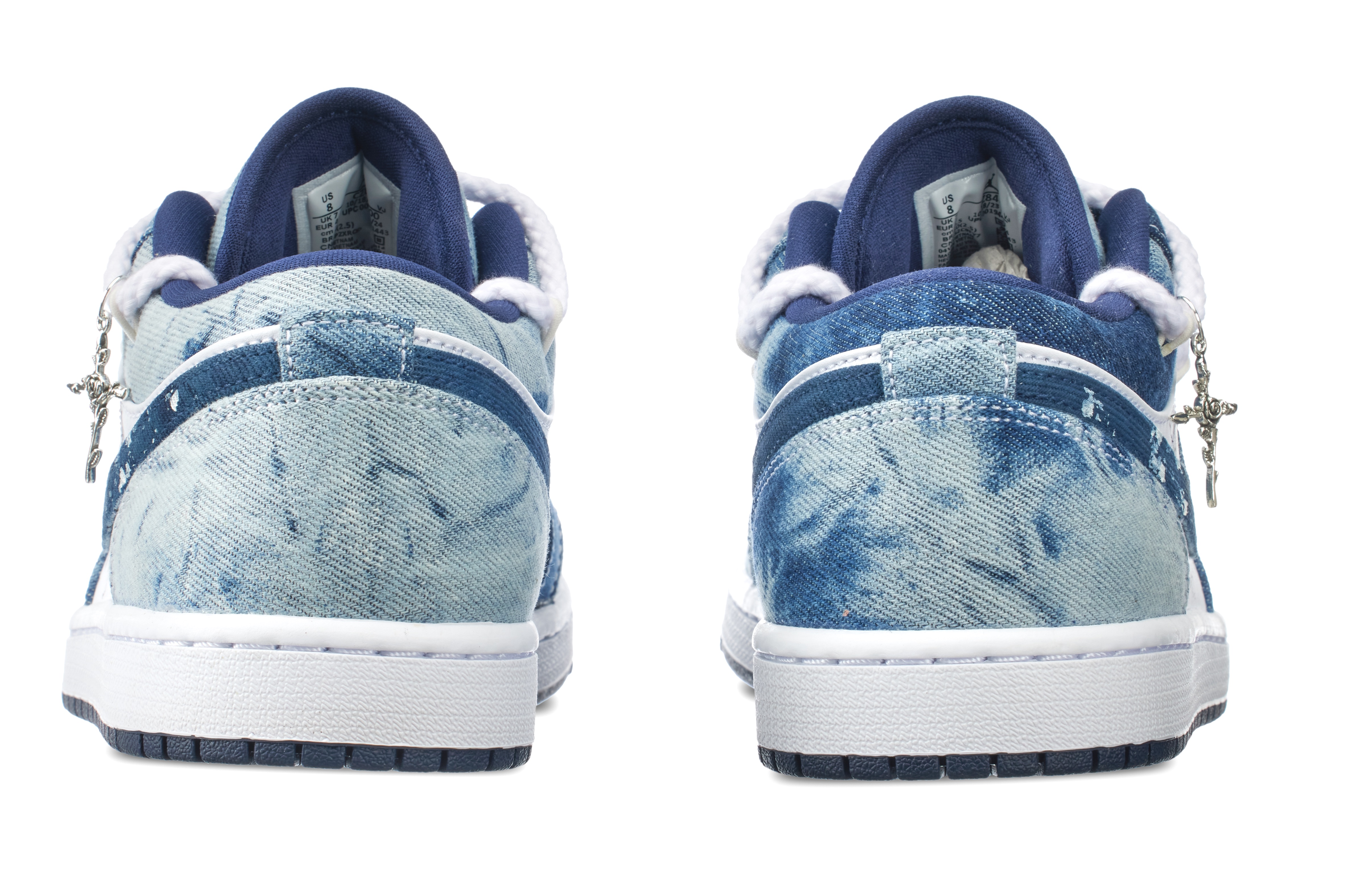 Jordan Air Jordan 1 Denim Is Very Busy Washed Denim Low-Top Skateboard Shoes Men's White Blue купить в интернет-магазине Yoocart с быстрой доставкой по России.