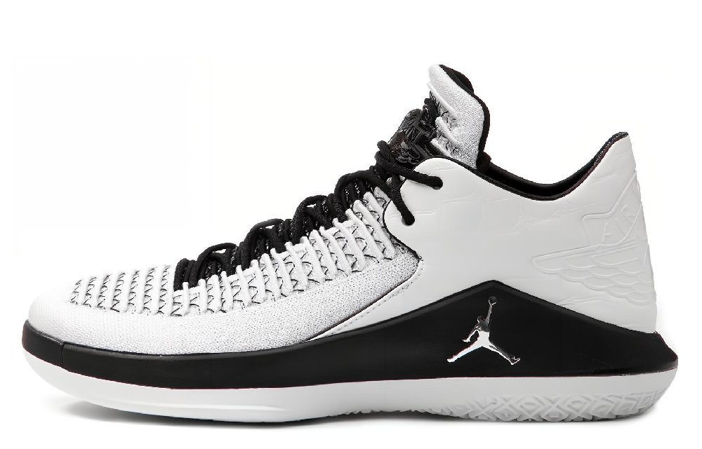 JORDAN Xxxii Low Wing It