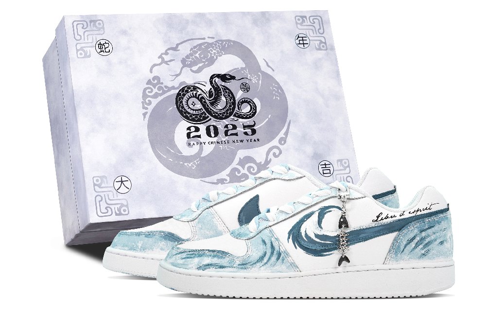 Nike EBERNON DEER Ocean Viewing Mirror Anti Slip Wear Resistant Low Top Skateboard Shoes Unisex White Blue