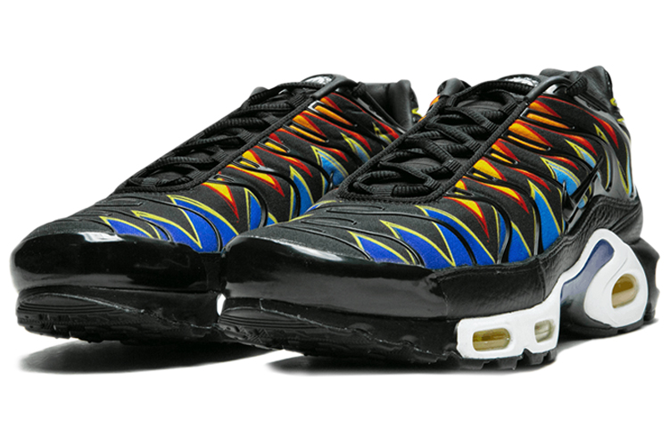 Nike Air Max Plus The Shark France купить в интернет-магазине Yoocart с быстрой доставкой по России.