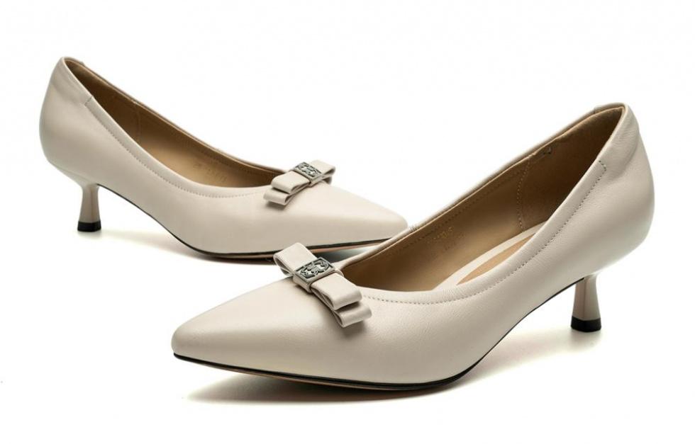 EBLAN Slim Heel High Heels Women's Beige купить в интернет-магазине Yoocart с быстрой доставкой по России.