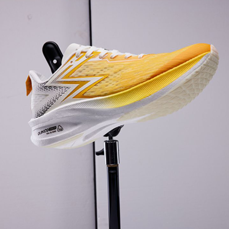 361° Flying ET Running Shoes Unisex Low-Top White купить в интернет-магазине Yoocart с быстрой доставкой по России.