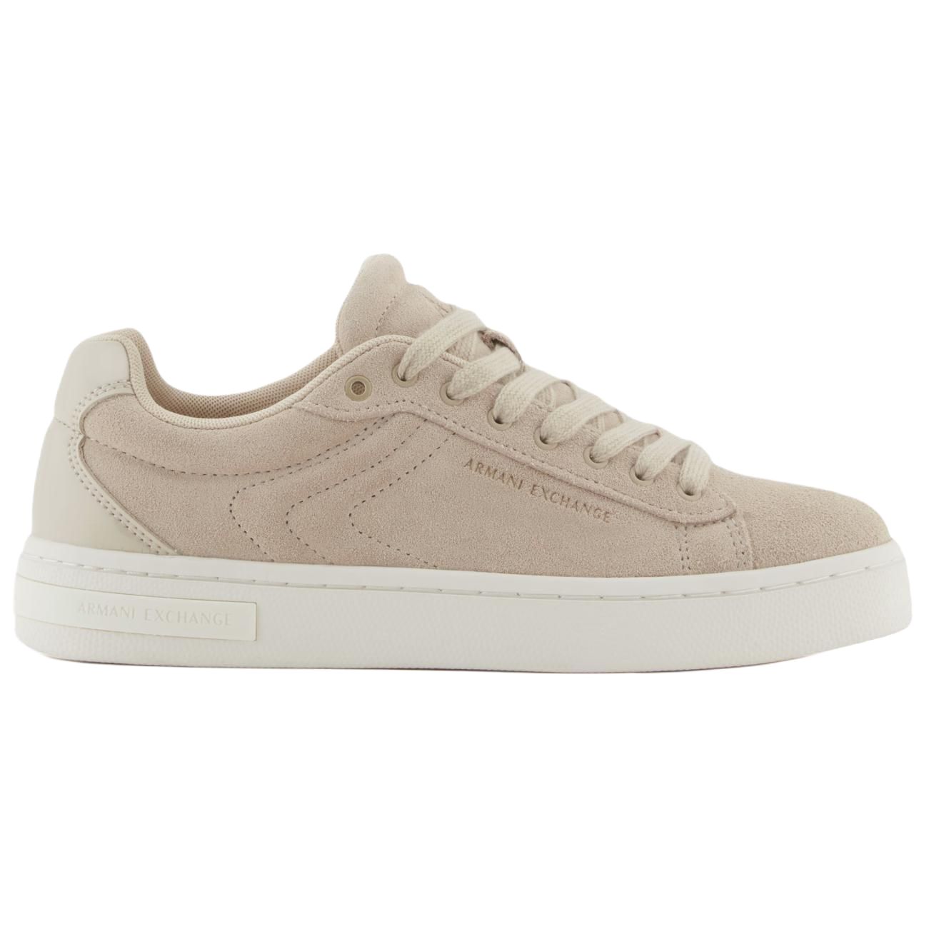 ARMANI EXCHANGEAE Low top Skateboard Shoes Women's Light Umber