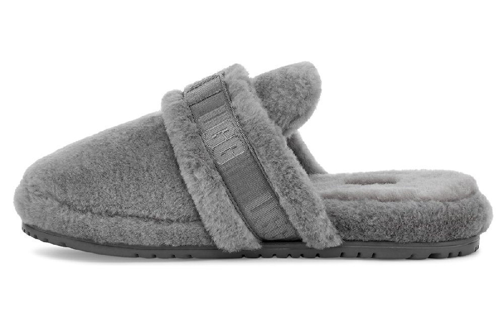 UGG Closed Toe Slippers Men