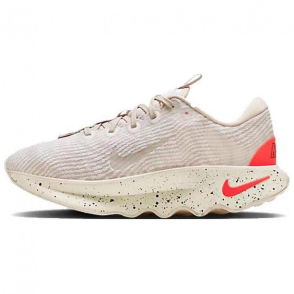 Nike Motiva 'Light Orewood Brown'