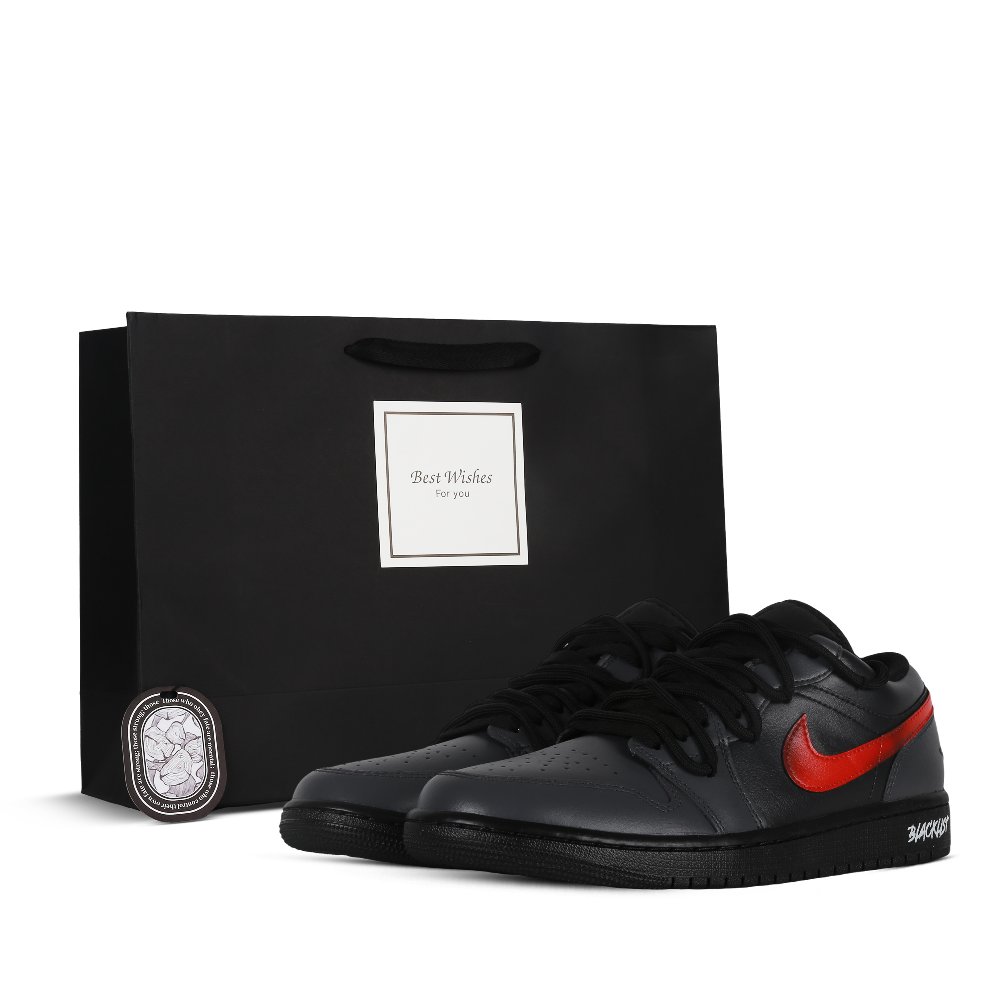 Jordan Air Jordan 1 Low Blacklist Anti-Slip Wear-Resistant Low-Top Vintage Basketball Shoes Men's Black Red