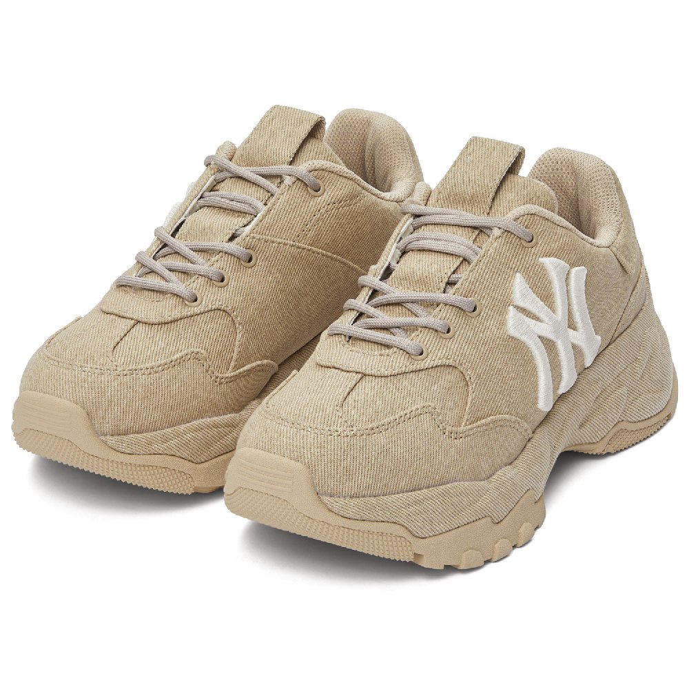 MLB New York Yankees Anti-Slip Wear-Resistant Low-Top Chunky Sneakers Unisex Light Beige Yellow