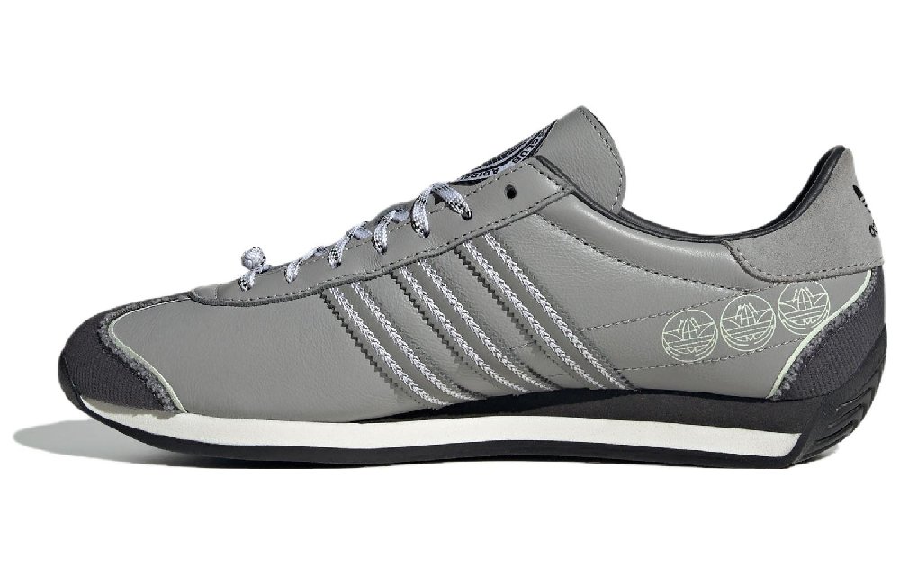 adidas originals Country Grey