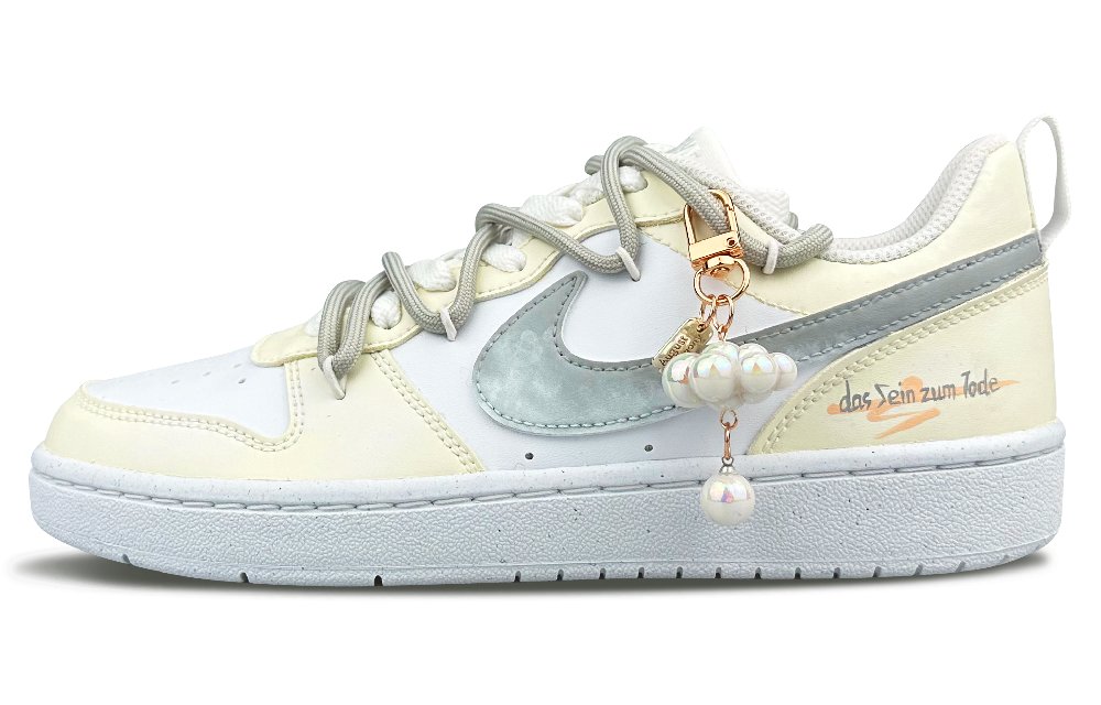 Nike Court Borough Low-Top Skateboard Shoes Women's White Beige