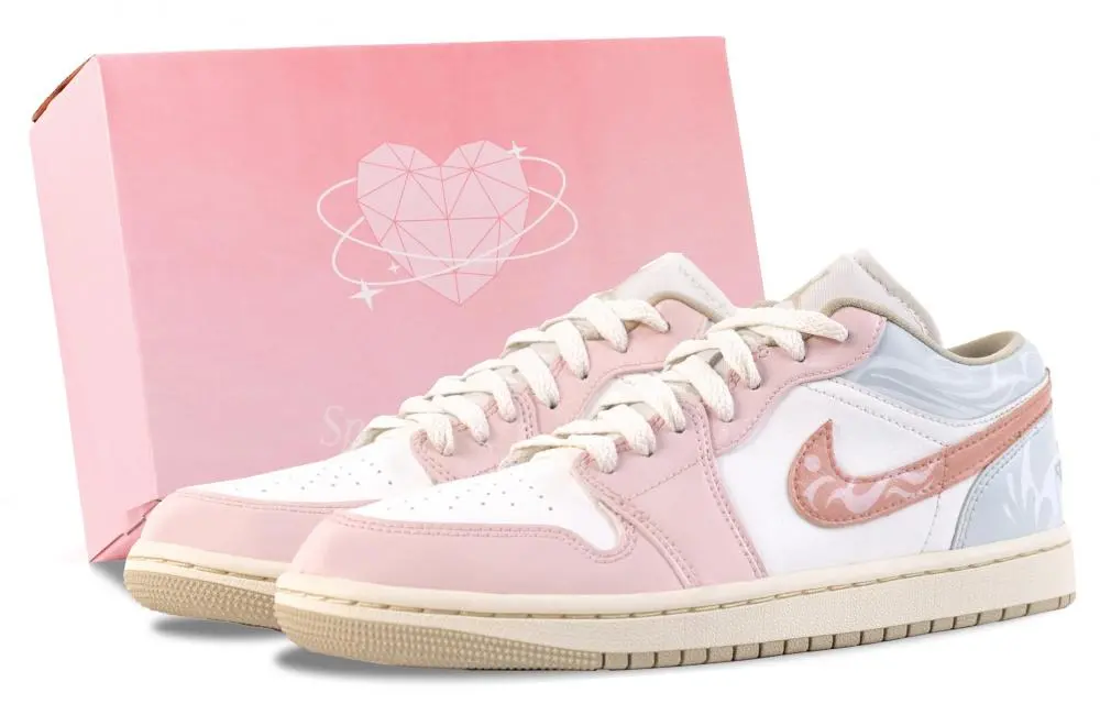 Jordan Air Jordan 1 Romantic Vow Abrasion Resistant Low top Vintage Basketball Shoes Women's White Pink Blue