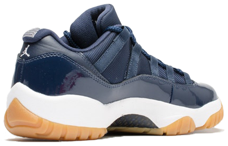 Jordan 11 Retro Low Midnight Navy купить в интернет-магазине Yoocart с быстрой доставкой по России.