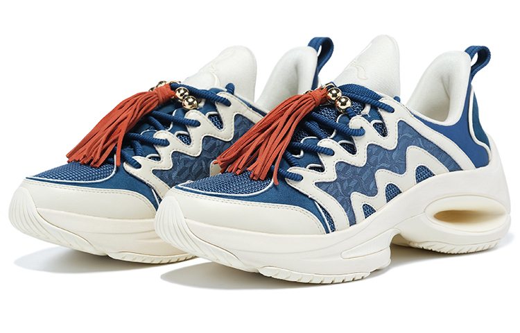 LI NING 1990 Heart Dance Anti Slip Wear Resistant Low Top Casual Shoes Women's Blue White