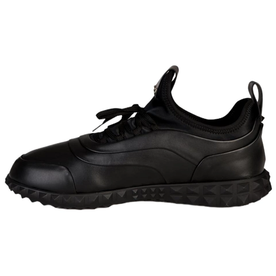 Valentino Low top Casual Shoes Men's Black