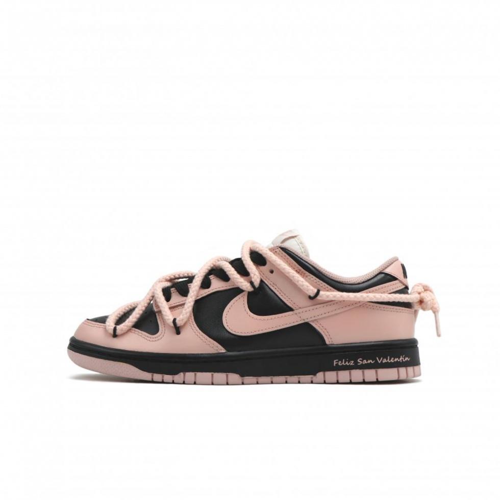 Nike Dunk Low Skateboard Shoes Women's Black Pink
