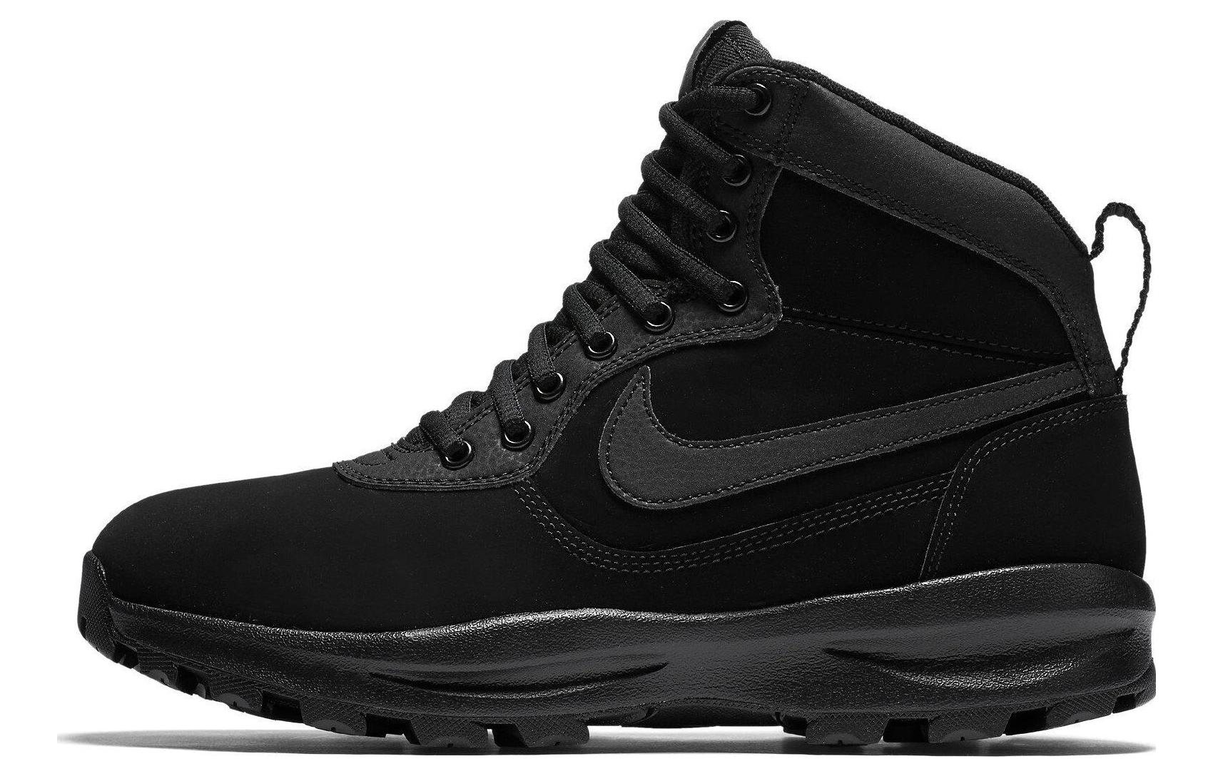 Nike Manoadome Triple Black