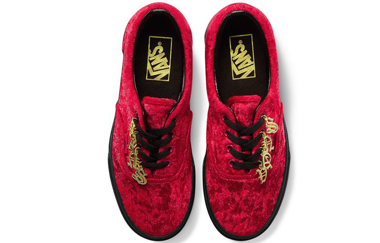 Vans Era Classics Red Women's купить в интернет-магазине Yoocart с быстрой доставкой по России.