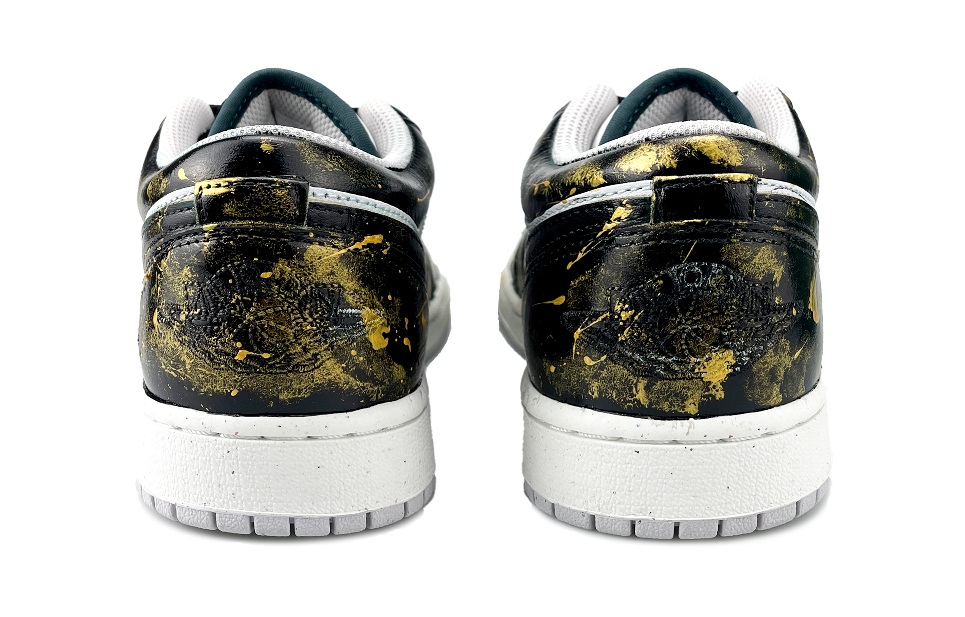 Jordan Air Jordan 1 Abrasion Resistant Low Top Vintage Basketball Shoes Men's Black Gold купить в интернет-магазине Yoocart с быстрой доставкой по России.