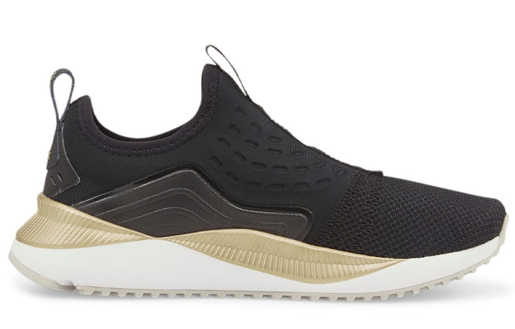 PUMA Pacer Future Slip On 'Black Team Gold' купить в интернет-магазине Yoocart с быстрой доставкой по России.